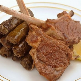 ورق عنب بالكستلاتة