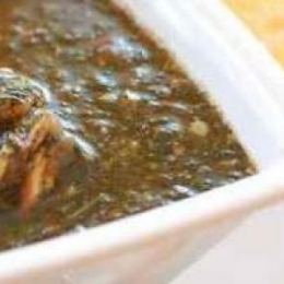 ملوخية بالدجاج واللحم